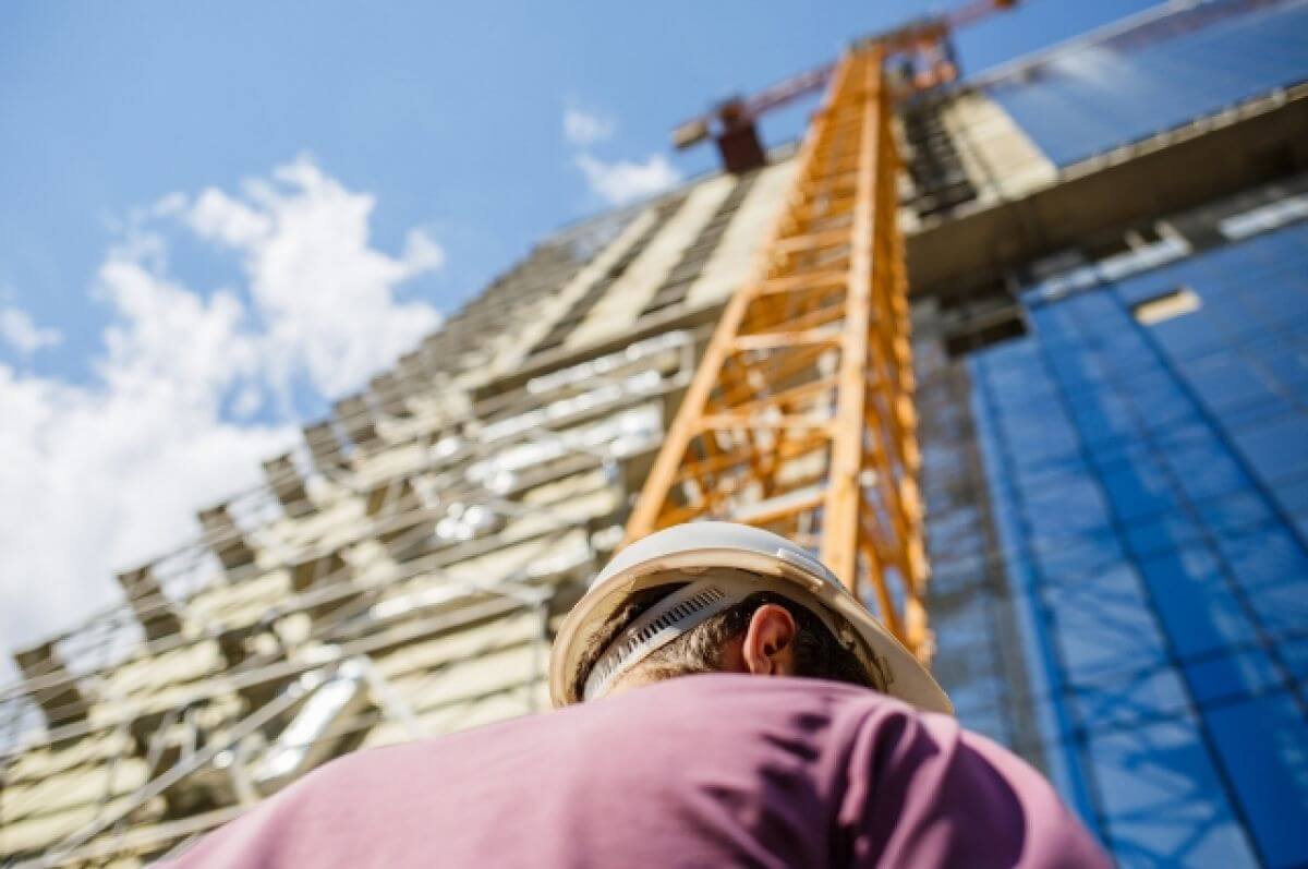 В России наблюдается снижение цен на металл и цементную группу строительных материалов